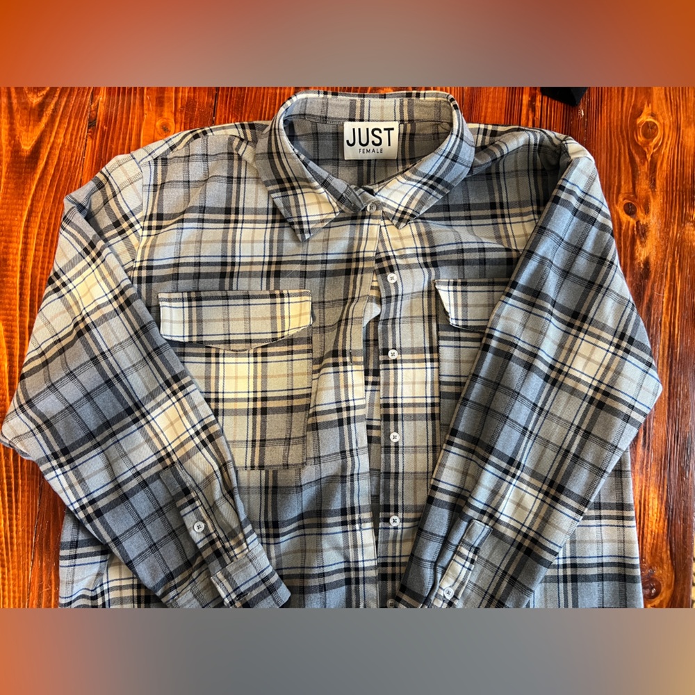 Just Female Gray/ Black / Blue Plaid Button-Down Shirt